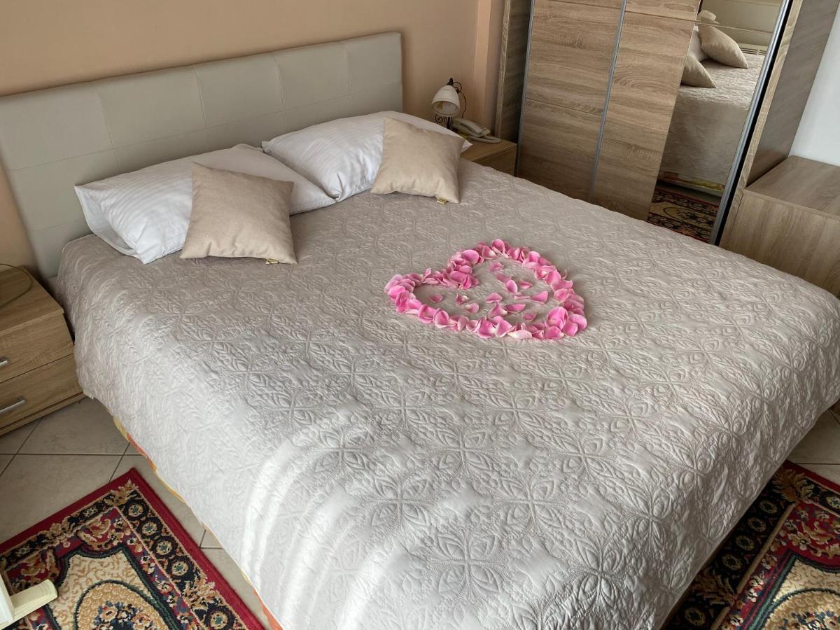 Hotel Aurora Pula Ngoại thất bức ảnh