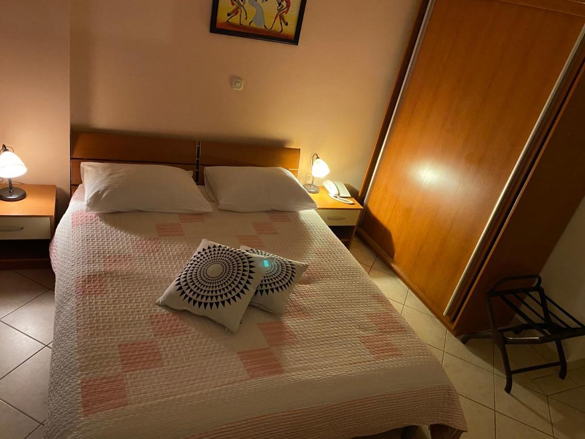 Hotel Aurora Pula Ngoại thất bức ảnh