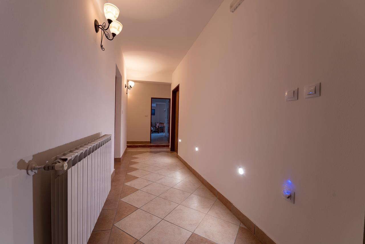 Hotel Aurora Pula Ngoại thất bức ảnh