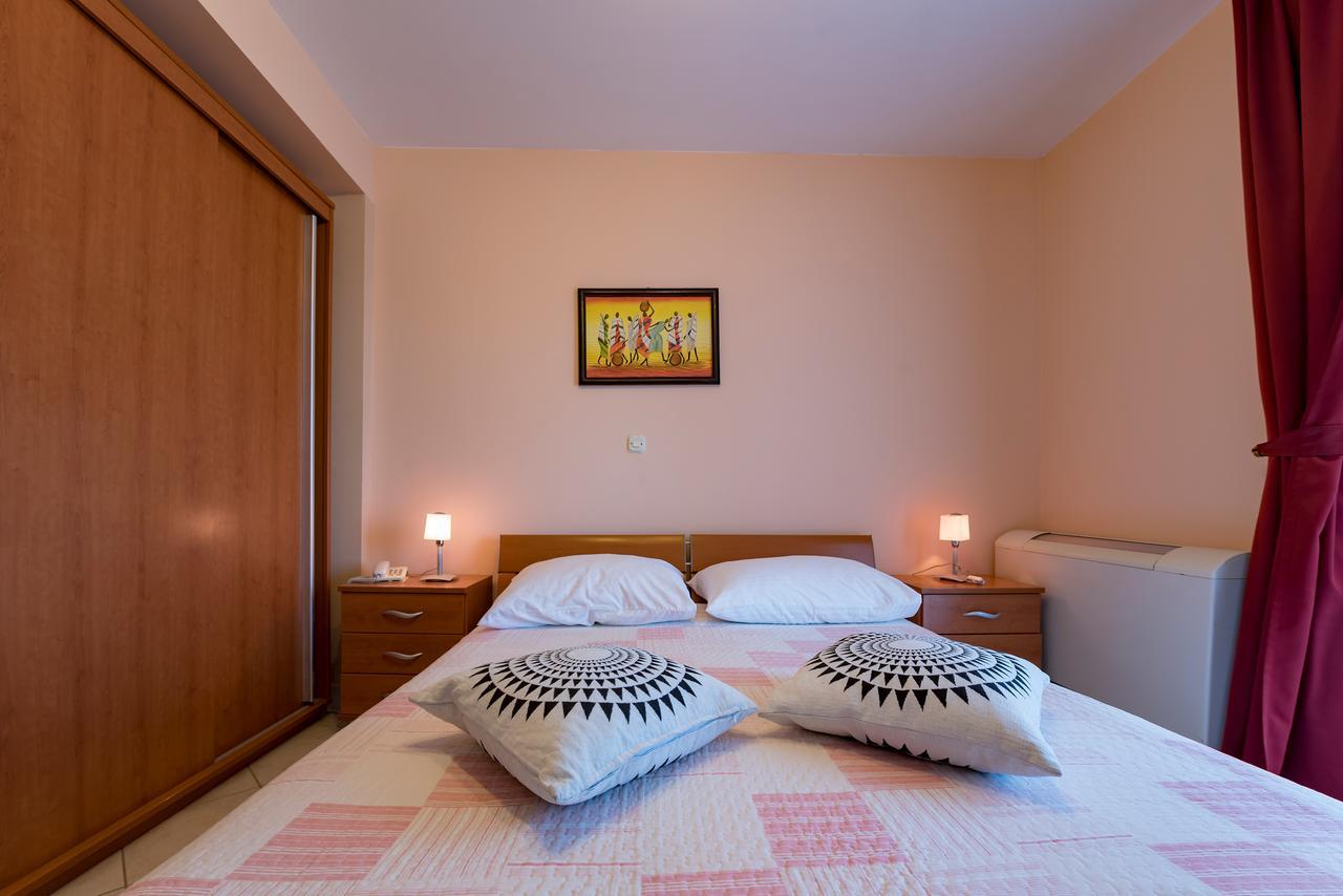 Hotel Aurora Pula Ngoại thất bức ảnh
