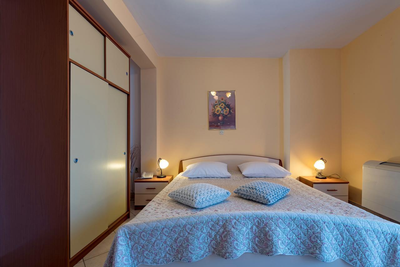 Hotel Aurora Pula Ngoại thất bức ảnh